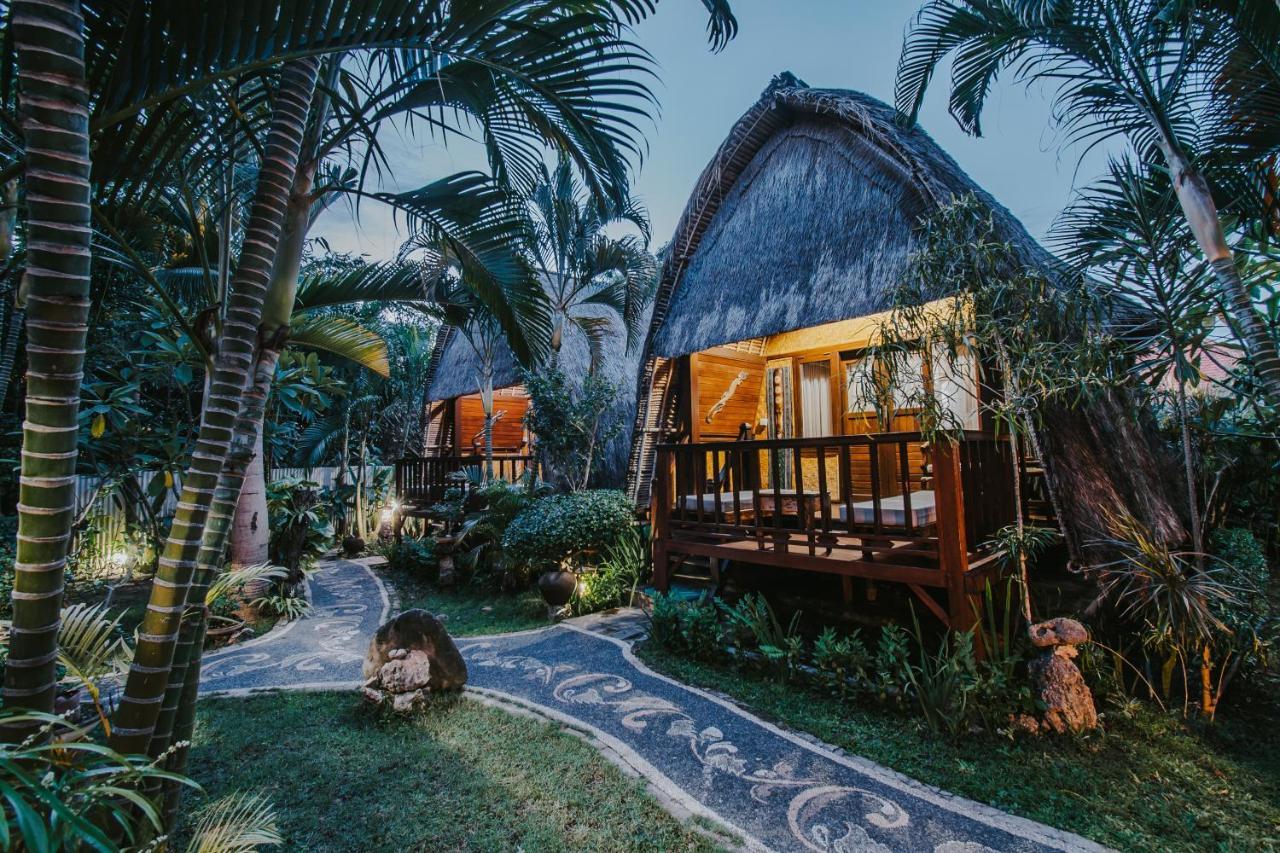 Alam Nusa Bungalow Huts & Spa Nusa Lembongan Exterior foto